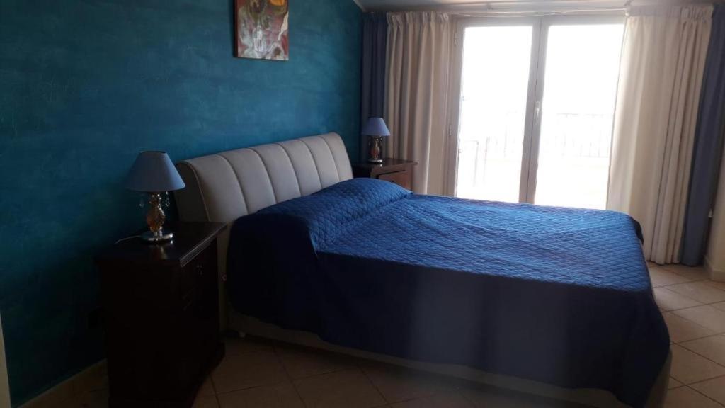 B&B La Sirena Santa Teresa Di Riva Buitenkant foto